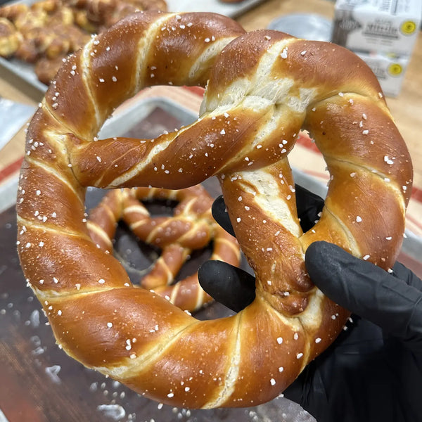 Jumbo Bavarian West Coast Pretzels